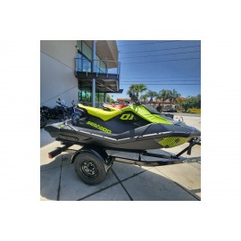 Sea-Doo Spark Trixx 3 Up 90 w/iBR - 2023