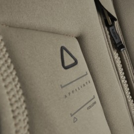 Follow Affiliate Comp Wake Vest in Bone