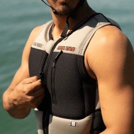 Follow Capiva Comp Wake Vest in Stone/Black